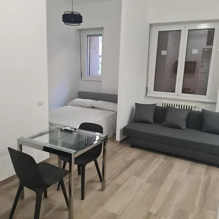 Solari Apartament Mediolan